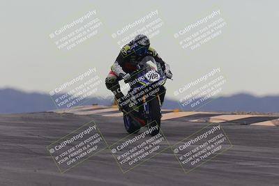 media/Sep-21-2025-Race Pace (Sun) [[98bf33ef95]]/Non Verified/1-Turns 9 and 10 (8am)/